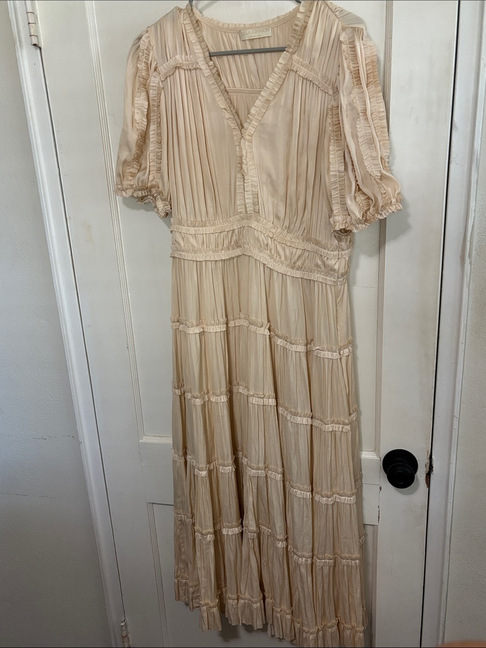 Ulla Johnson Cream Ruffled V-Neck Blouse